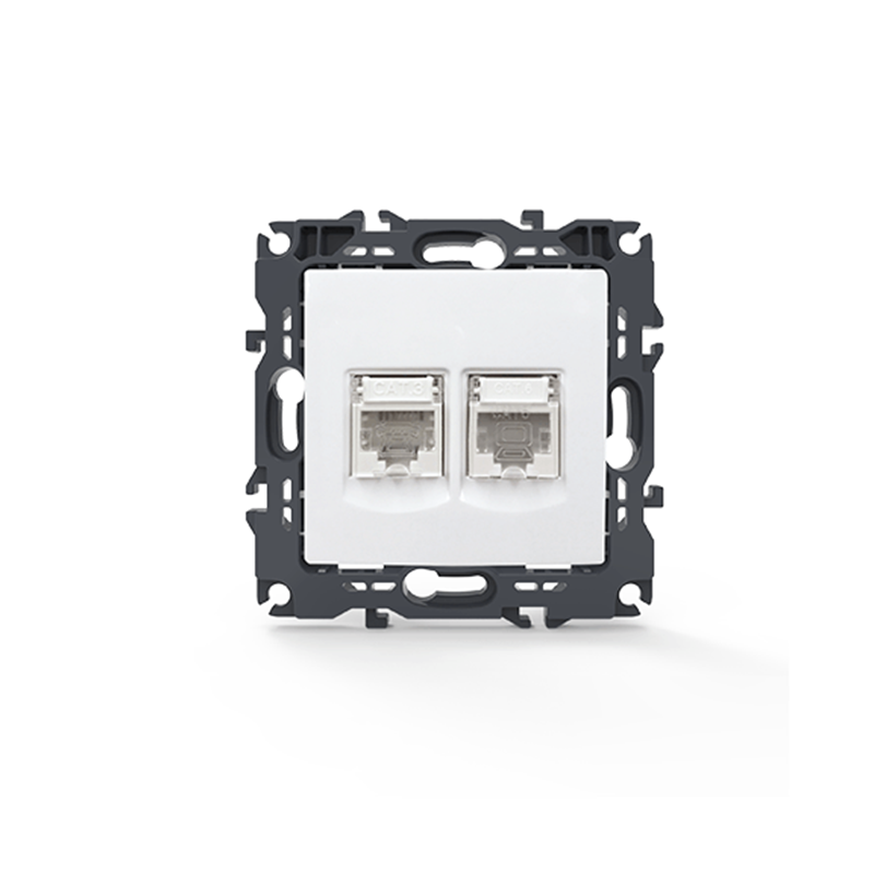 PRIME TELEPHONE SOCKET 1xRJ11 CAT3 IP20   LAN SOCKET 1xRJ45 CAT6 UTP IP20 WHITE 1000113401