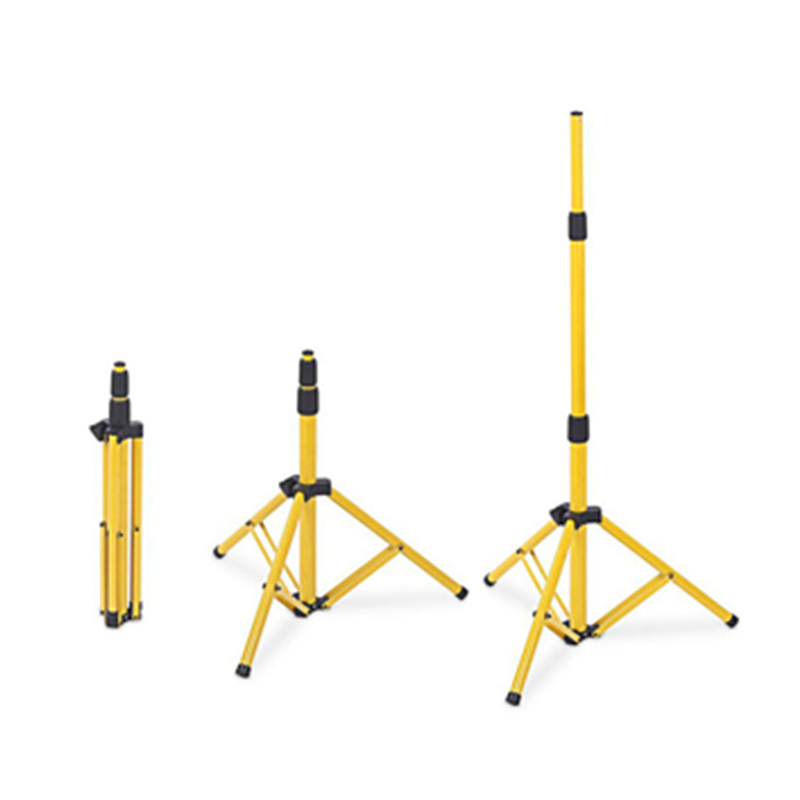 ADJUSTABLE TRIPOD 1.6M FOR 2PCS X FLOOD LUMINAIRES XTRIPOD