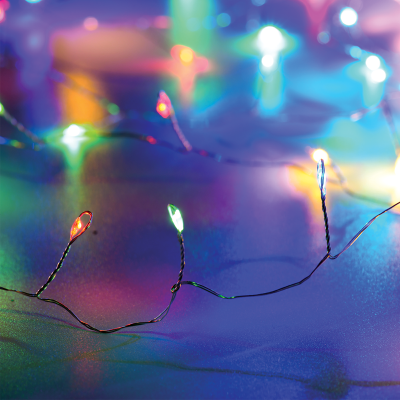 50 CLUSTER LED STRING LIGHTS, RGBY, SILVER COPPER WIRE & BAT. 3XAA IP20 2.5M+30CM, 3W X01503117
