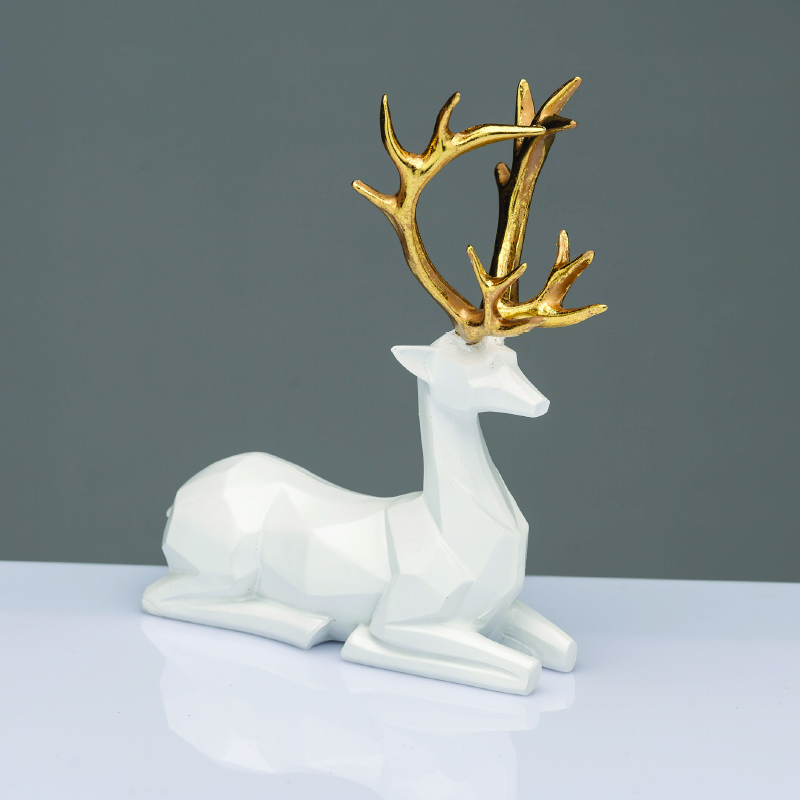 DECORATIVE RESIN REINDEER WHITE  20cm X1584614