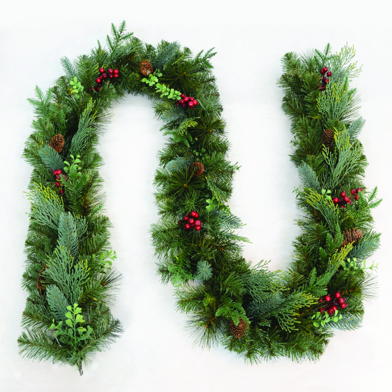 CHRISTMAS GARLAND PE/PVC BERRIES & PINE CONES 270CM LENGTH X162707