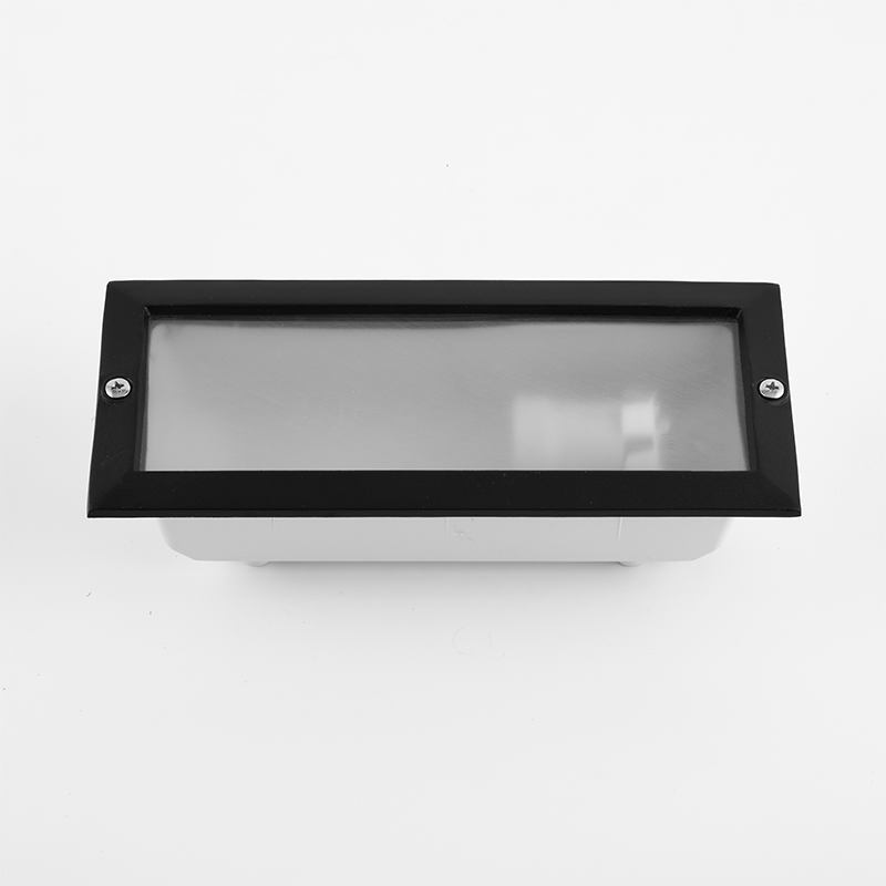RECESSED GARDEN LIGHT No 64 WITH GRILLE BLACK RAL C0026 AC.045GL64BMS