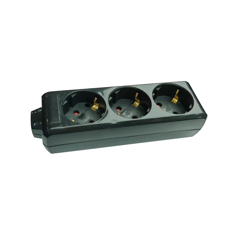MULTISTRIP 3 SOCKETS BLACK WITH CHILD PROTECT NO SWITCH 16A IP20 & CABLE H05VV-F 3x1,5mm2/1.5m NET BMS20C315B