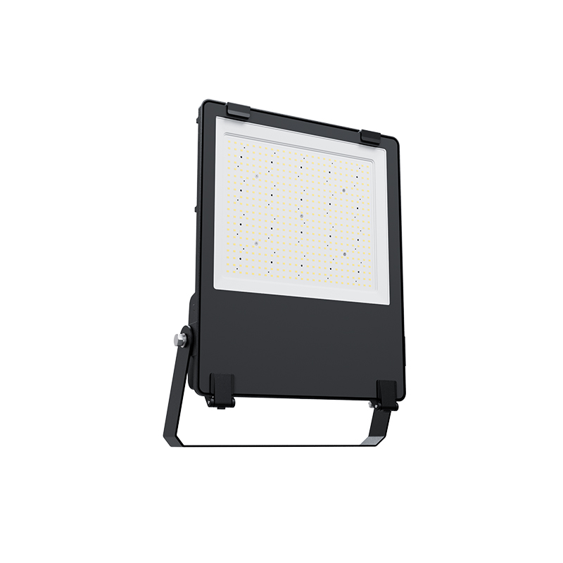 LED FLOODLIGHT 100-277V AC 300W 6000K CRI>70 155lm/W 110° IP66 IK08 5 YEARS VADER30060