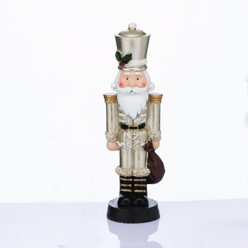 NUTCRACKER RESIN SOLDIER WITH MISTLETOE  CHAMPAGNE 23cm X1523108
