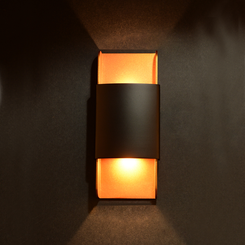 NETTO WALL MOUNTED LED 12W 3000K ALUMINUM BLACK+GOLD 25X11X5,3CM ZD808712LEDBG NETTO WALL MOUNTED LED 12W 3000K ALUMINUM BLACK+GOLD 25X11X5,3CM ZD808712LEDBG