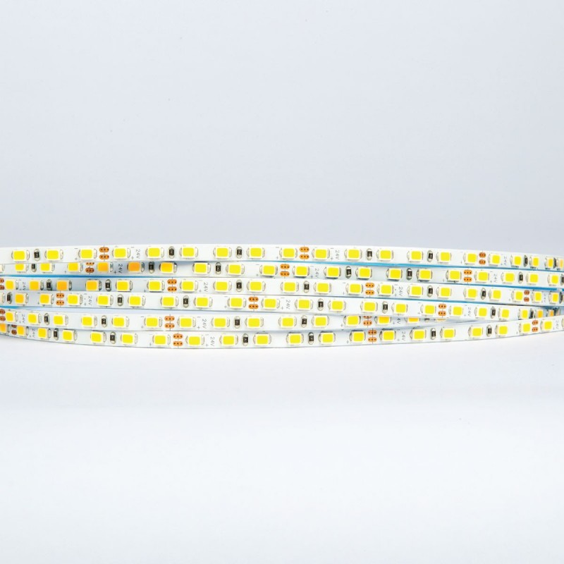 LED ЛЕНТА 12V 2835 120LED/M ТОПЛА БЯЛА 4MM