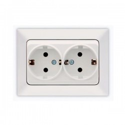 TWO GANG EARTHED SOCKET OUTLET WHITE 152-16003 TWO GANG EARTHED SOCKET OUTLET WHITE 152-16003