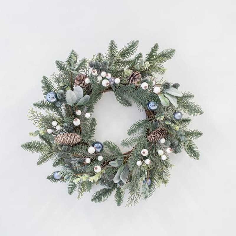 LITTLE WREATH, WITH PINE CONES AND BLUE DECORATIVES, 55cm 600-45534