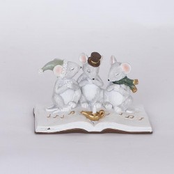 ДЕКОРАТИВНА ФИГУРКА МИШКИ В КНИГА