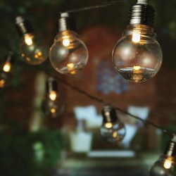 ПАРТИ LED СВЕТЛИННА ГИРЛЯНДА С ТОПЛИ БЕЛИ СВЕТЛИНИ