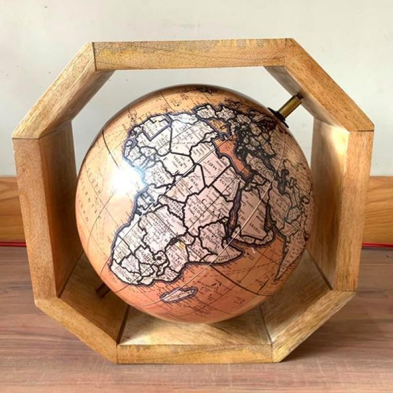 МЕТАЛНА СФЕРА, ЗЛАТНО И ЗЕЛЕНО, 29X27X41CM МЕТАЛНА СФЕРА, ЗЛАТНО И ЗЕЛЕНО, 29X27X41CM
