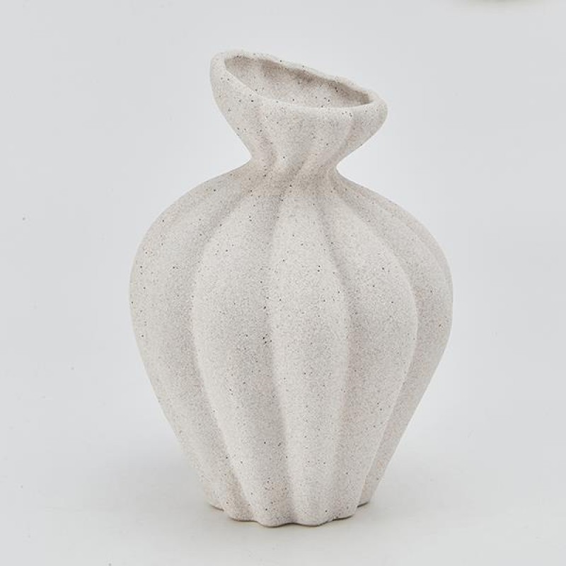 VASE, CERAMIC, IRREGULAR SHAPE, OFF WHITE, 18.5x18.3x26.2cm 752-20306