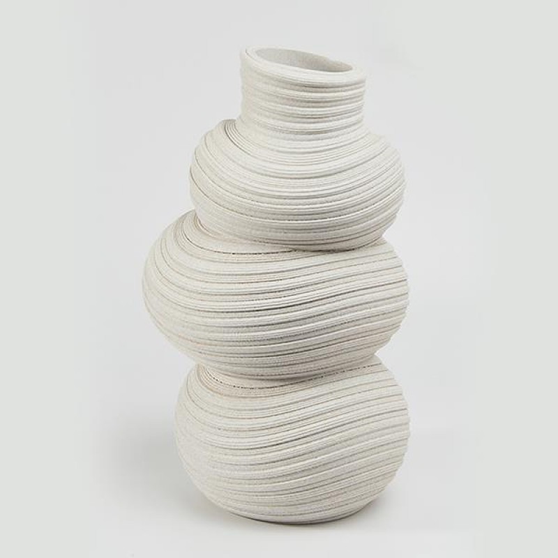 VASE, RESIN, IRREGULAR SHAPE, OFF WHITE, 22x21.8x36.6cm 752-21060