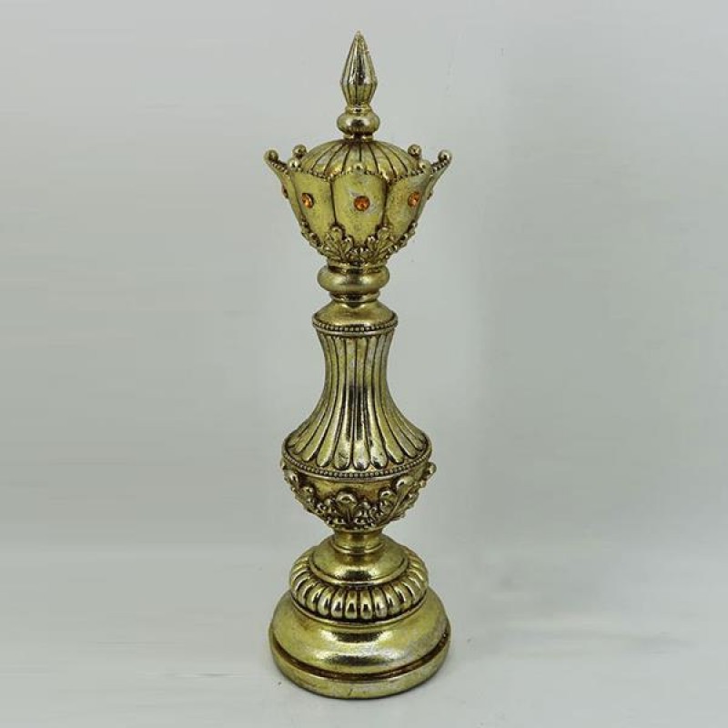 ДЕКОРАТИВНА ФИГУРА ЦАРИЦА
