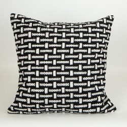 CUSHION, WITH FILLER, COTTON- WOVEN, BLACK-WHITE, 45x45cm 759-10011 CUSHION, WITH FILLER, COTTON- WOVEN, BLACK-WHITE, 45x45cm 759-10011