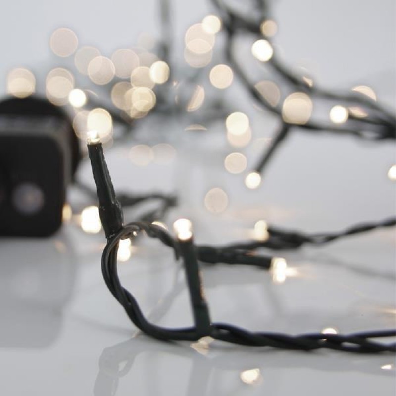 LINE, 700 LED 3mm, 31V ADAPTOR WITH 8 MULTIFUNCTIONS, GREEN WIRE, SOFT WHITE LED PER 5cm, LEAD WIRE 3m, IP44 600-11593