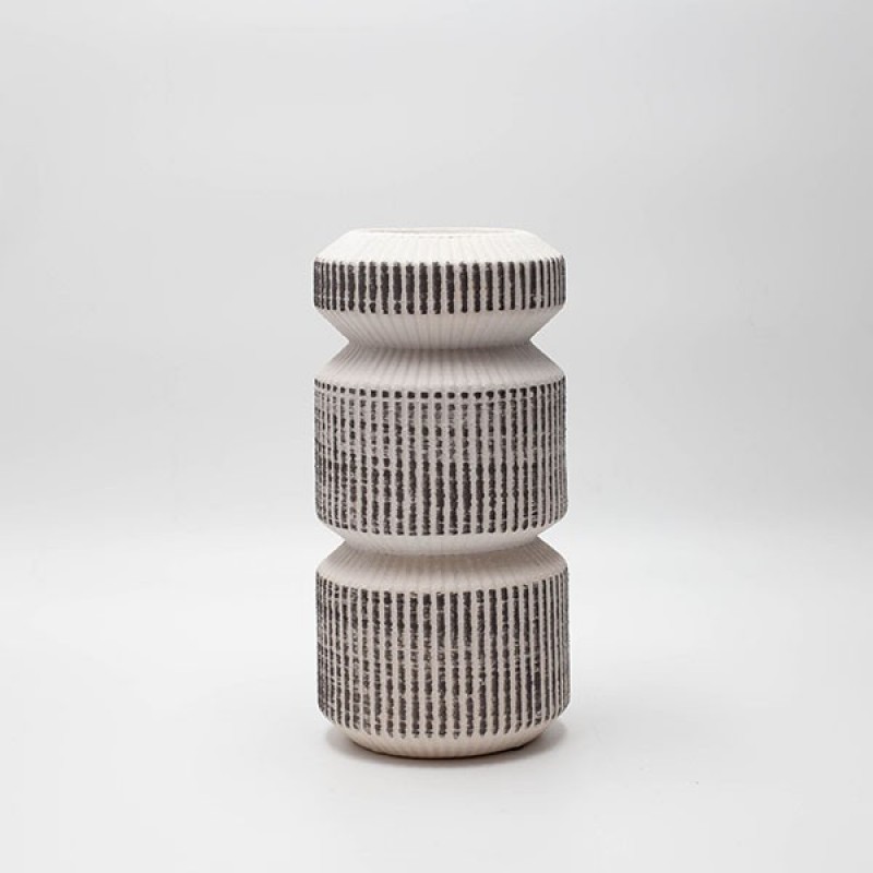 VASE, CERAMIC, WHITE, 11x22.5cm 819-00761