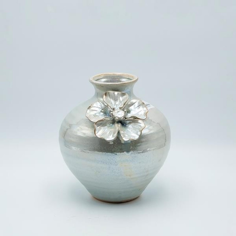 VASE WITH FLOWERS CERAMIC IVORY GLOSS 21x21x20cm 819-01337