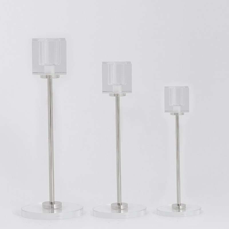 S/3 CANDLE HOLDER WITH METALLIC BASE SILVER 7x25cm / 7x20cm / 7x15cm 819-01018